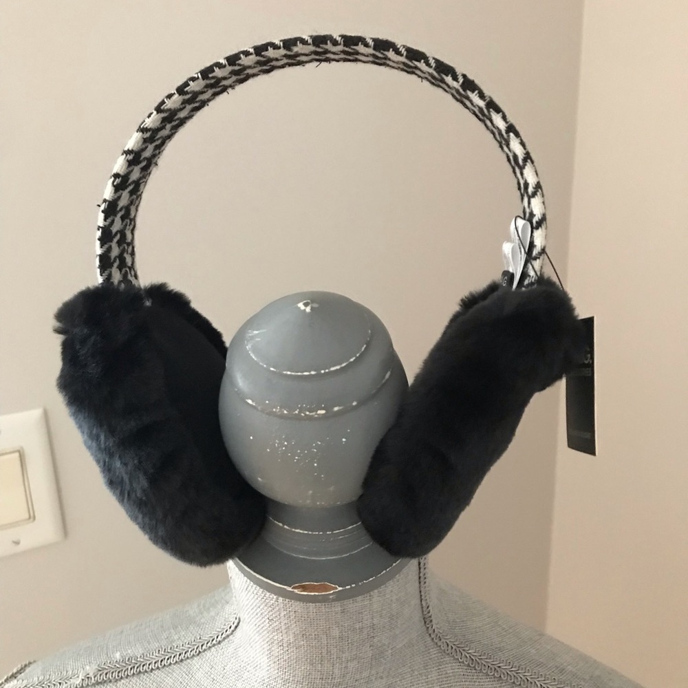 F.L.A.G. Earmuffs